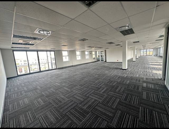 710M² OFFICE TO LET IN CENTURY CITY